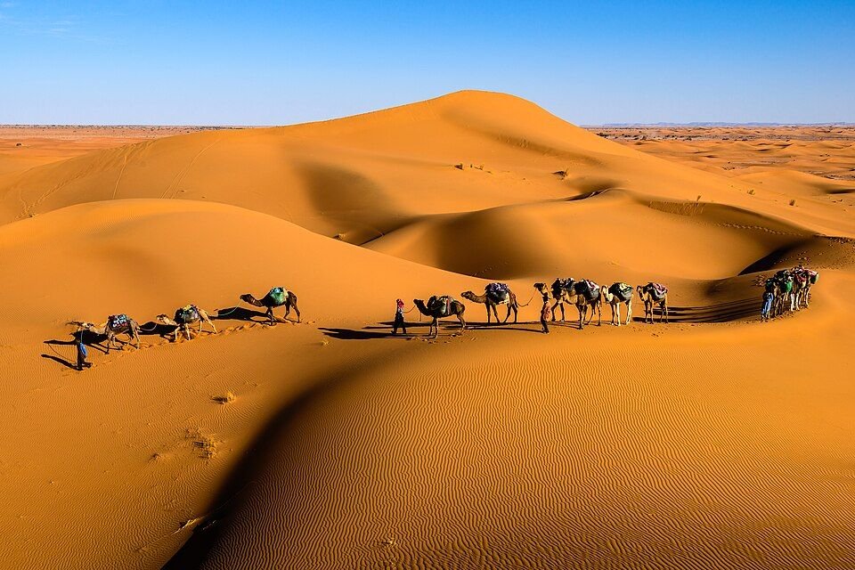 Circuit de 4 jours : Boudnib à Erg Chegaga 4×4 expédition — Photo du circuit